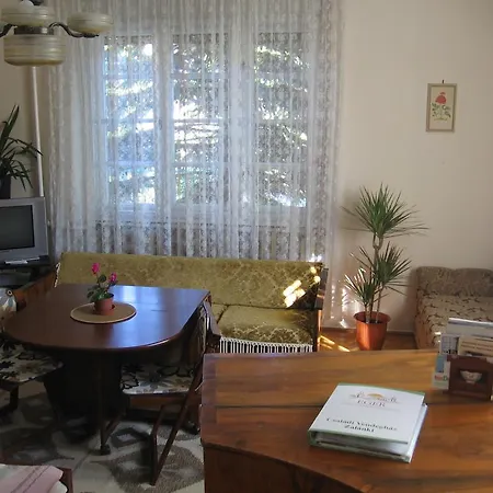 Családi Apartamento *