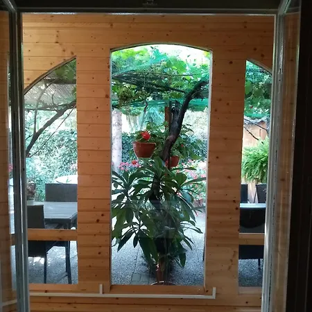 Csaladi Vendeghaz * Eger