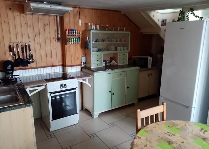 Apartment Csaladi Vendeghaz *