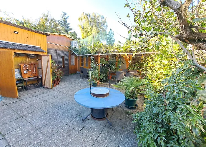 Csaladi Vendeghaz Apartment Erlau